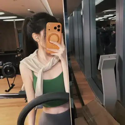 钟思